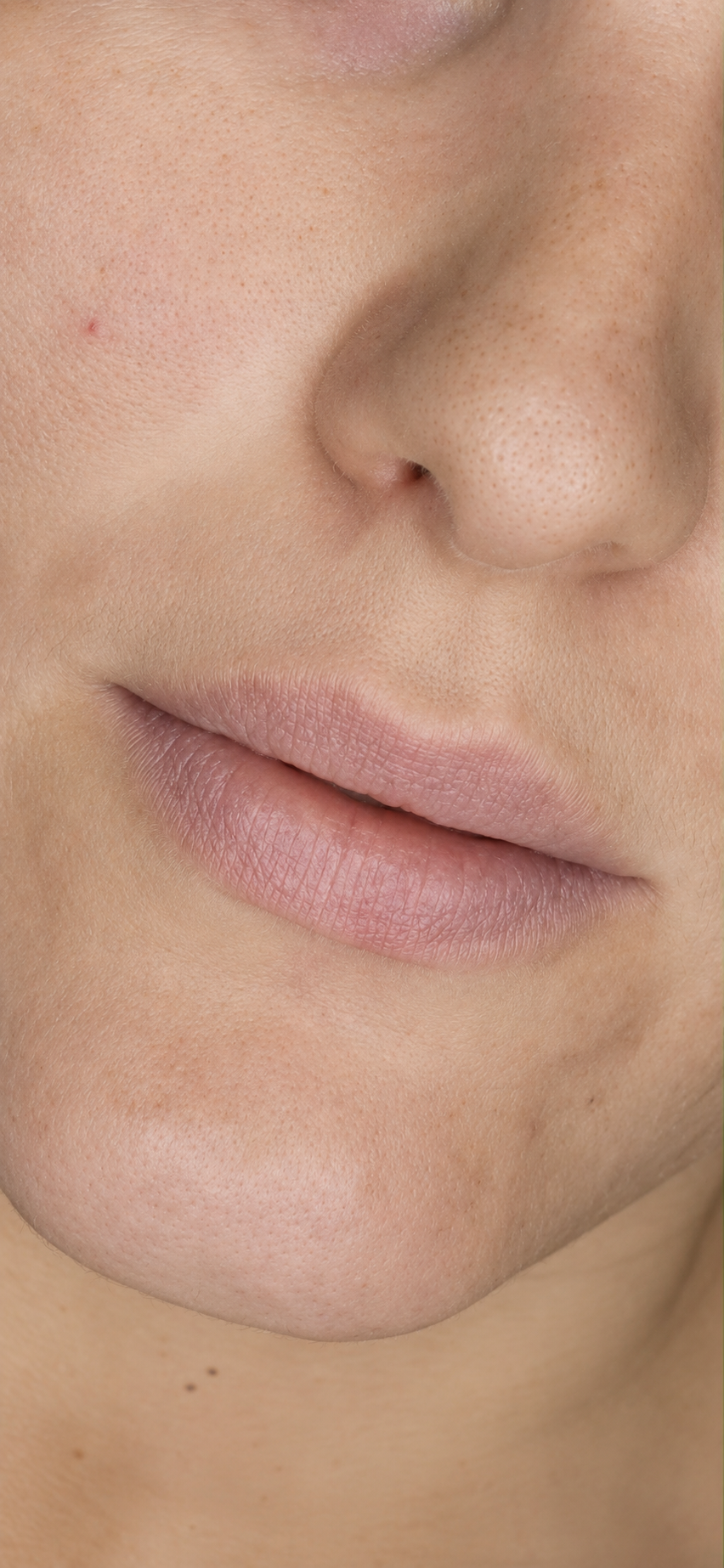 Full lips labbra — prima
